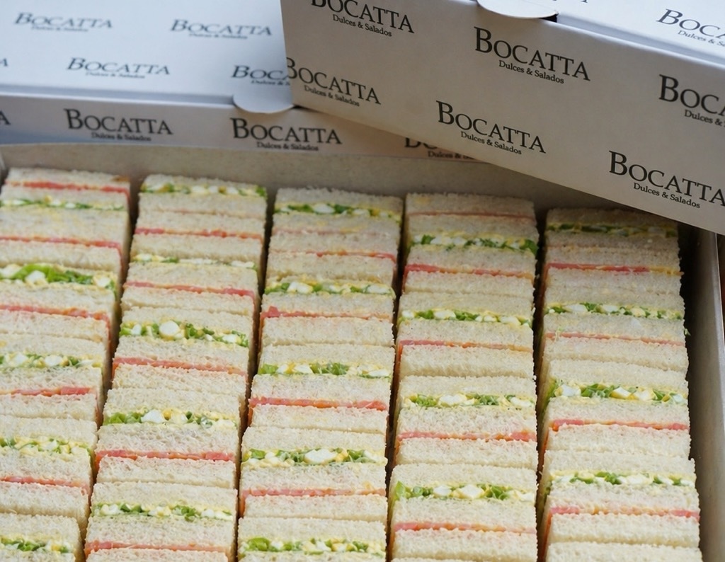 Sandwichitos en caja
